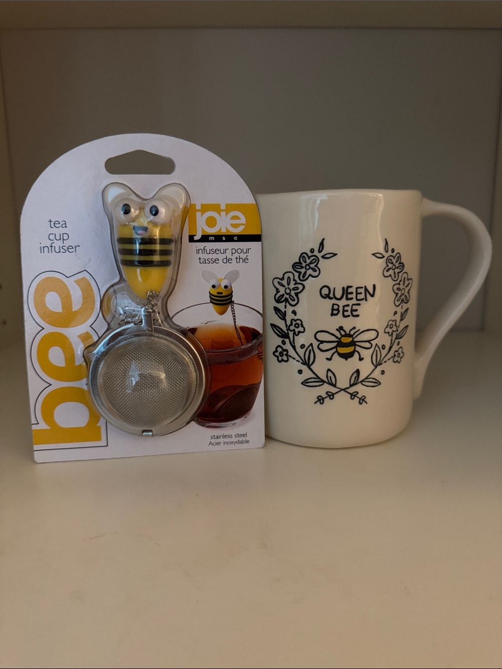 Joie Bee Tea Infuser and Queen Bee Mug - Yellow & White - Gift Set!